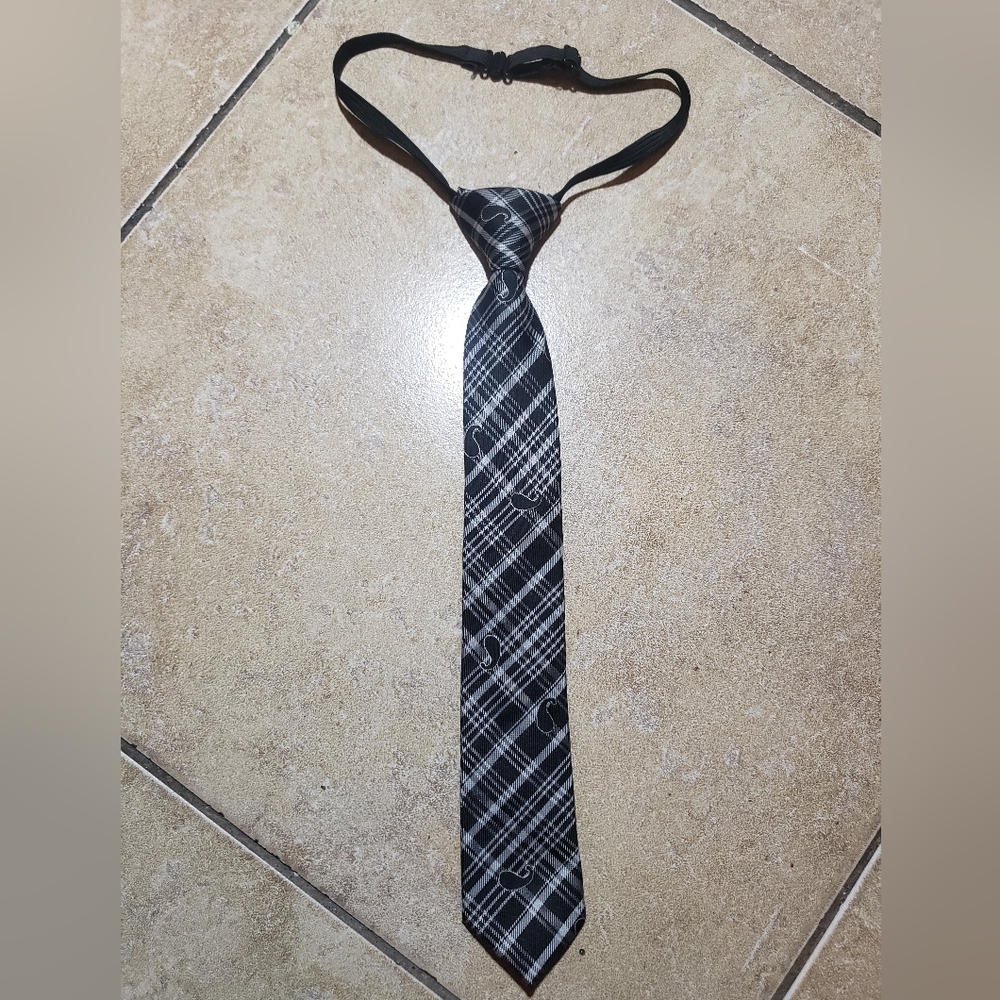 Handmade Zone Choc Silk Blend Grey Toned Paisley Tie with Adjustable Neck Strap